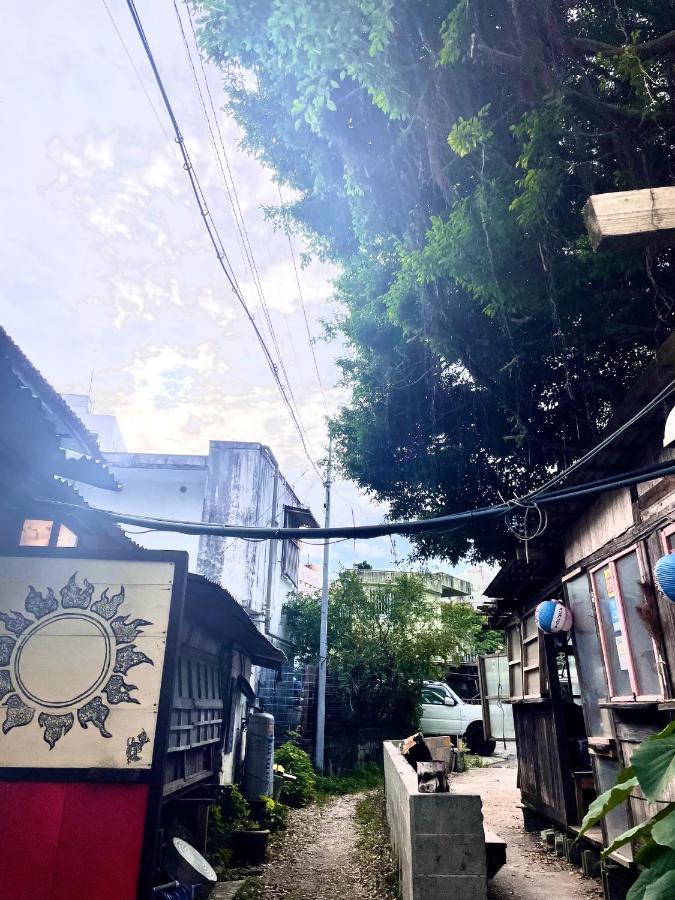 月光荘沖縄 Naha Exterior foto